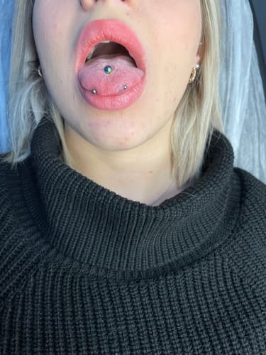 Dil — Black Ink Art