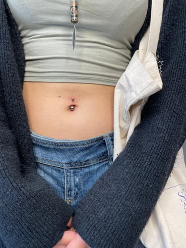 Belly — Black Ink Art