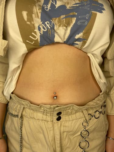 Belly — Black Ink Art