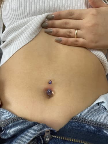 Belly — Black Ink Art