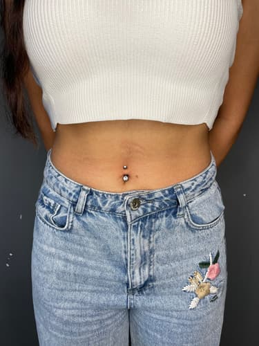 Belly — Black Ink Art