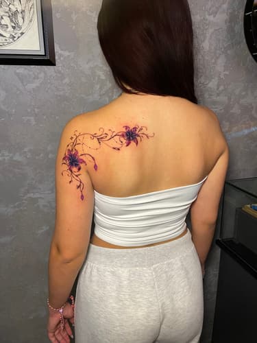 Renkli — Black Ink Art