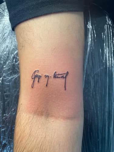 Yazı Dövmesi — Black Ink Art