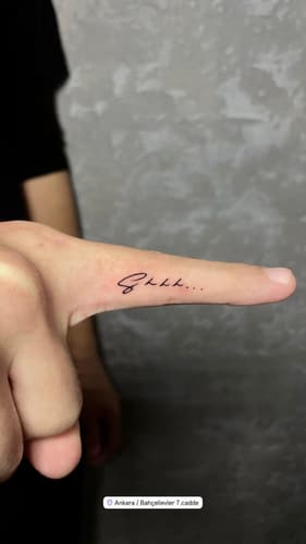 Yazı Dövmesi — Black Ink Art